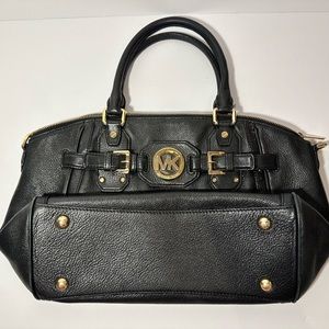 Vintage MICHAEL Michael Kors Black Pebble leather shoulder bag